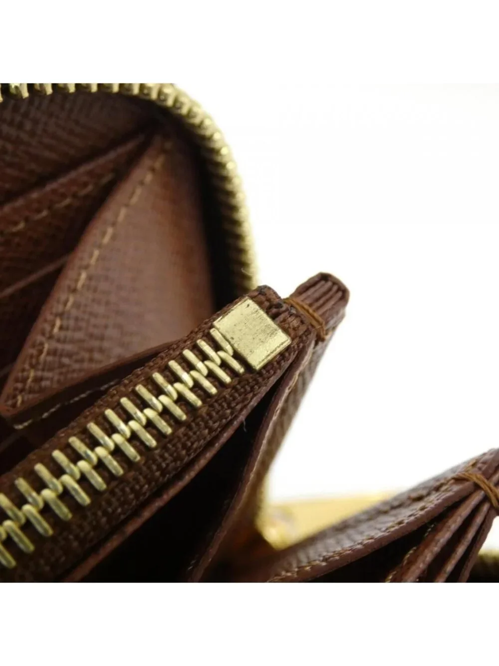 Louis Vuitton Monogram Zippy Wallet